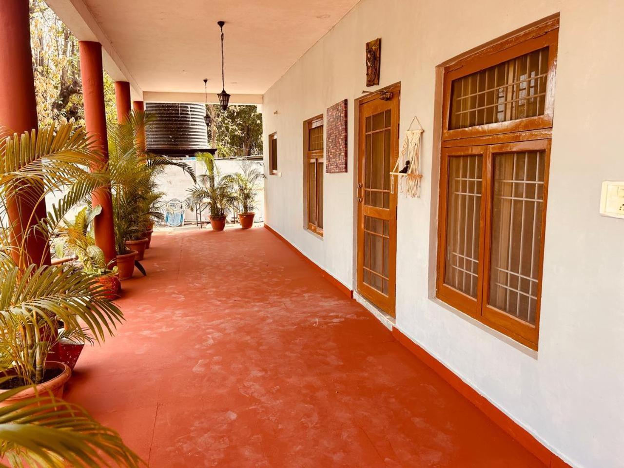 The English Gaon 4 Bhk Bhopal Zewnętrze zdjęcie
